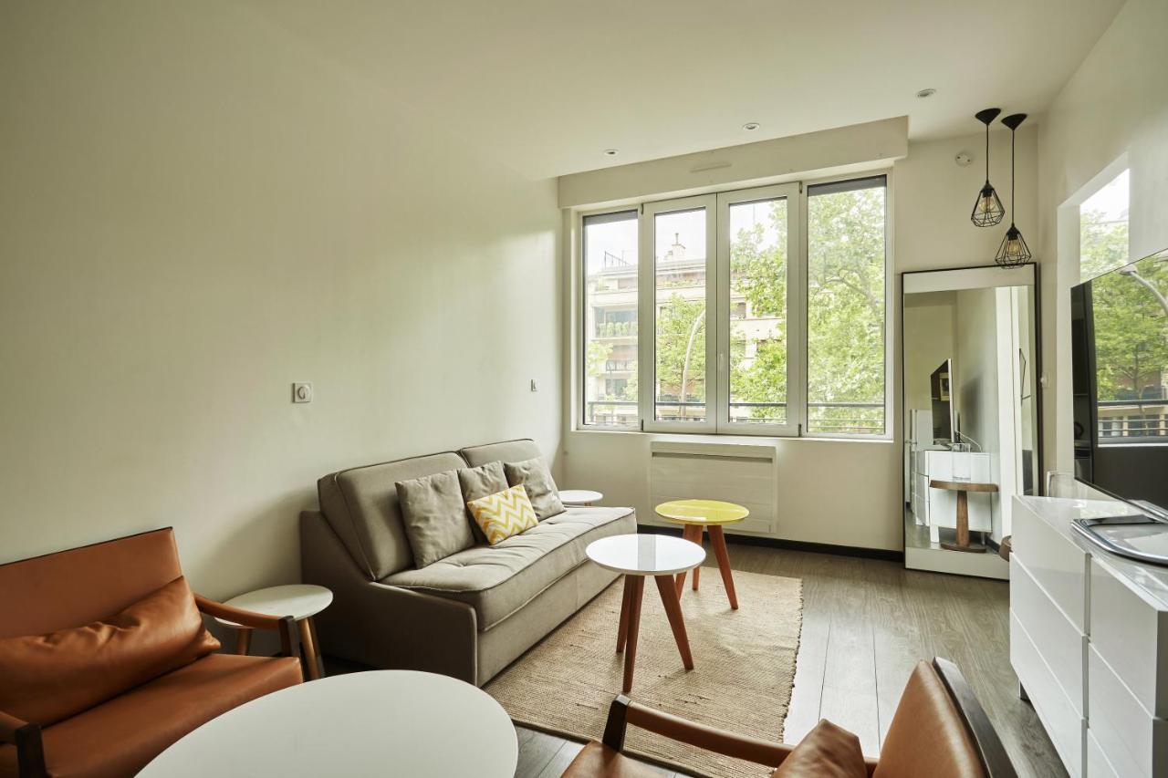 Apartment Passy Trocadero By Studio Prestige Paris Luaran gambar